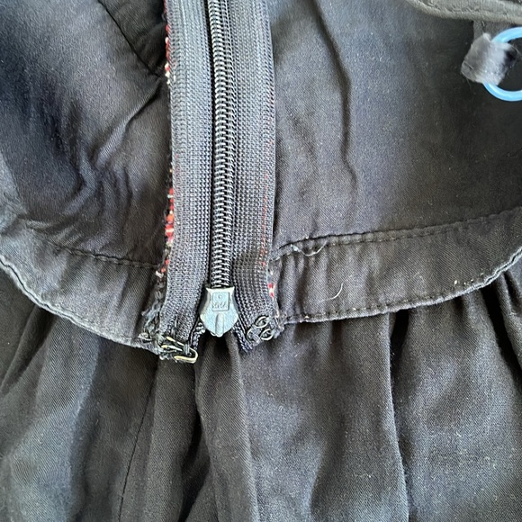 Staring At Stars mini dress with structured detailed bodice, Size 6 - Picture 7 of 16